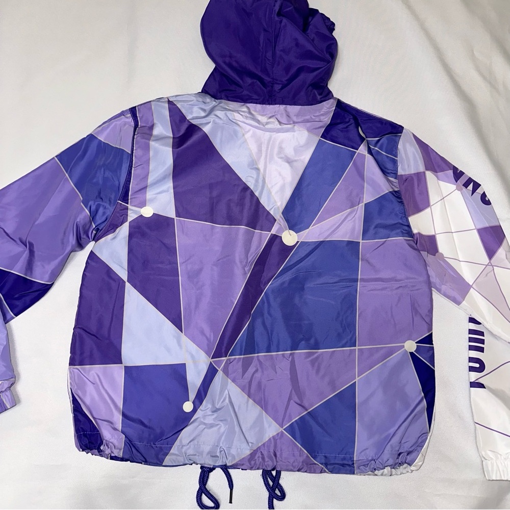 Disney Parks purple wall Tomorrowland jacket size small - Picture 5 of 5